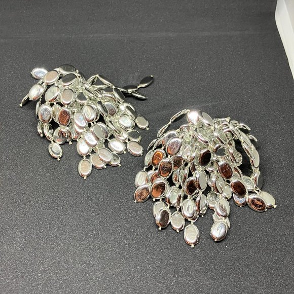 Vintage 80s 90s Silver Bead Clip-on Statement Earrings - Picture 5 of 5